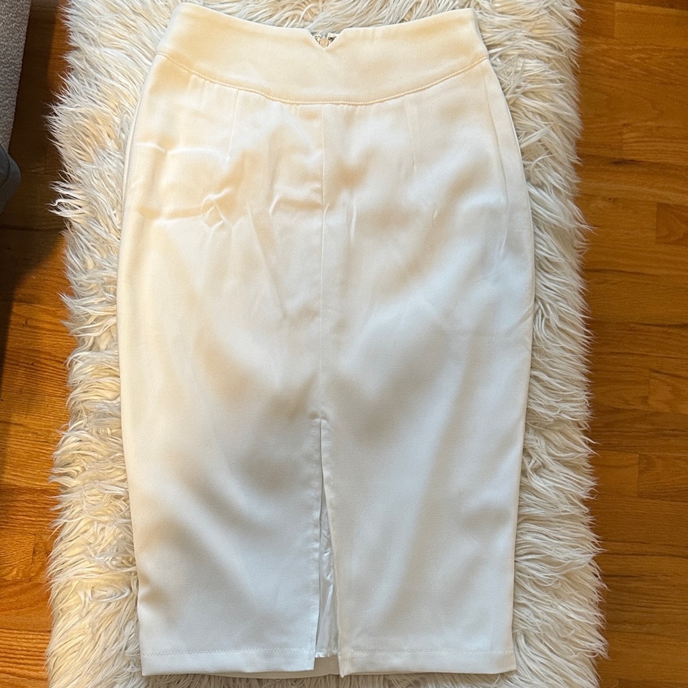 L'ATISTE Elegant White Professional Pencil Skirt